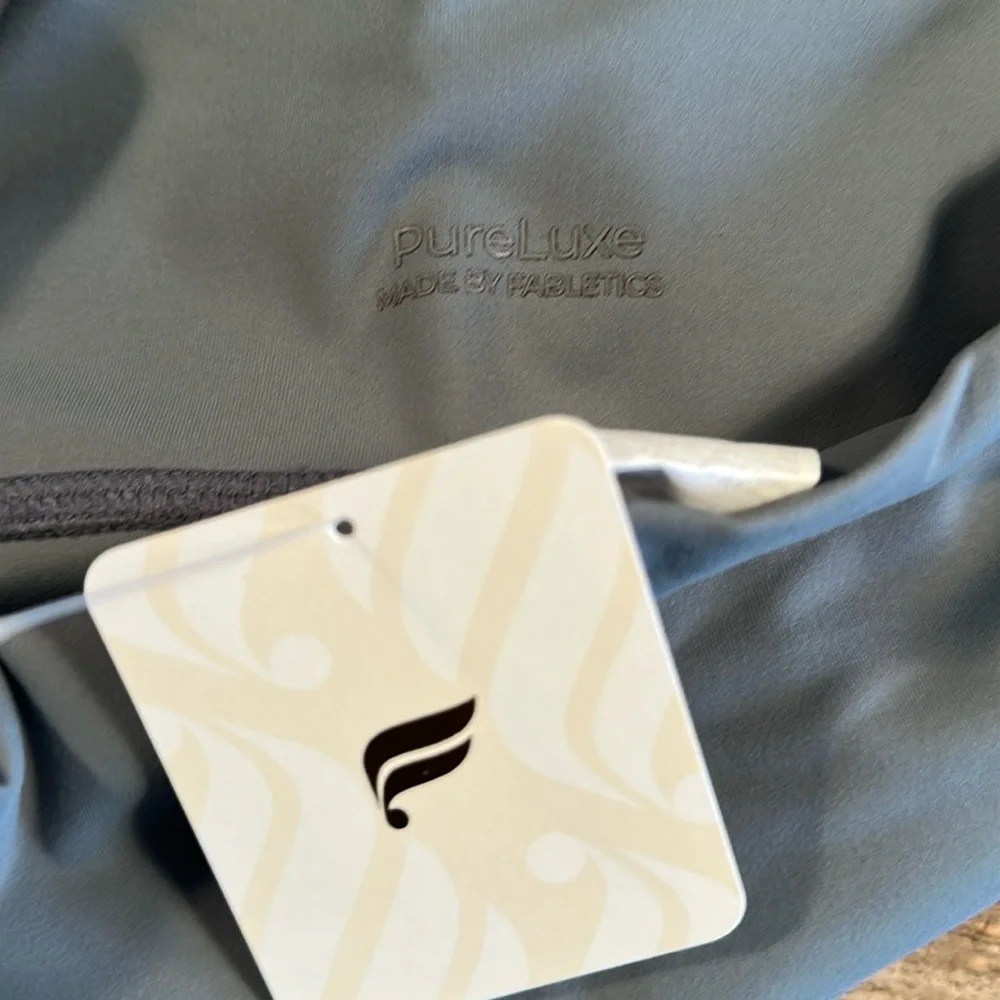 NWT- Fabletics PureLuxe HW Pocket Full length Leggings- STORM CLOUD (27”) - Picture 5 of 10
